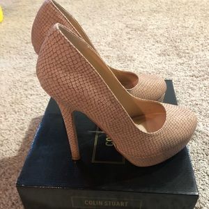 Colin Stuart nude platform heel